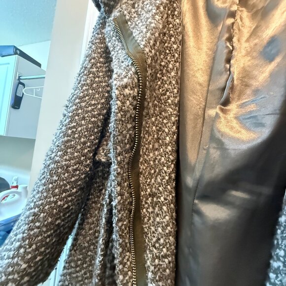 Calvin Klein winter cloth coat - Picture 6 of 6